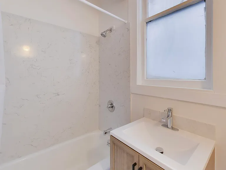 2160 Vallejo St #5-6 — Photo 18