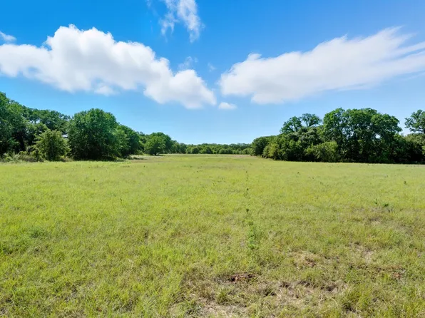 2200 Addison Rd, Lipan, TX 76462