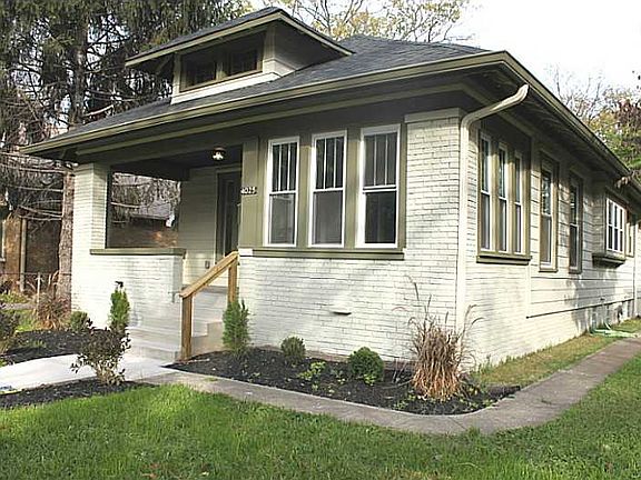 3rd image of 4025 N College Ave