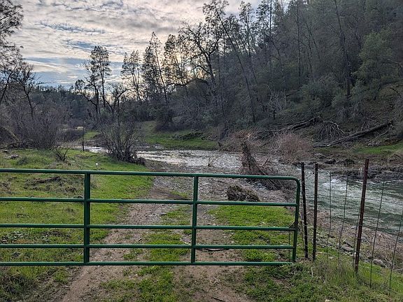 3rd image of 0 Red Bank Rd