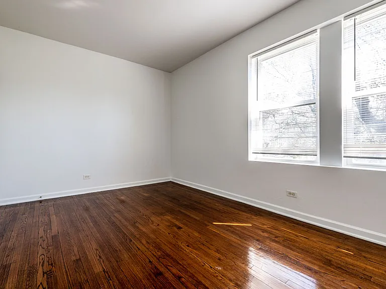 7409 S Yates — Photo 12