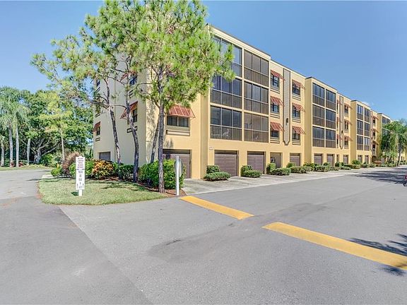 2nd image of 5849 Park St N APT 310