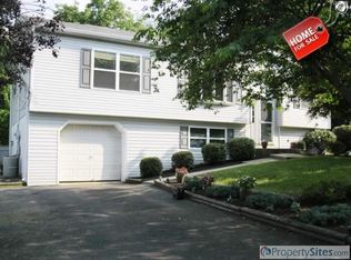 408 Shelleys Ln, Etters, PA 17319