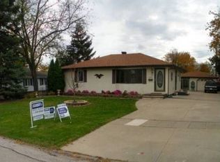 2324 Mallory St SW, Cedar Rapids, IA 52404