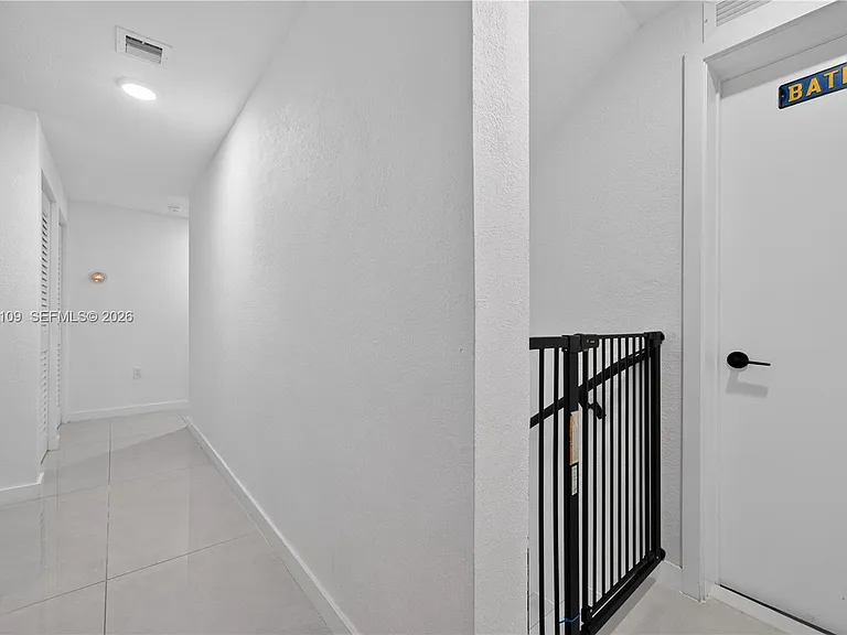 26175 SW 145th Ct — Photo 19