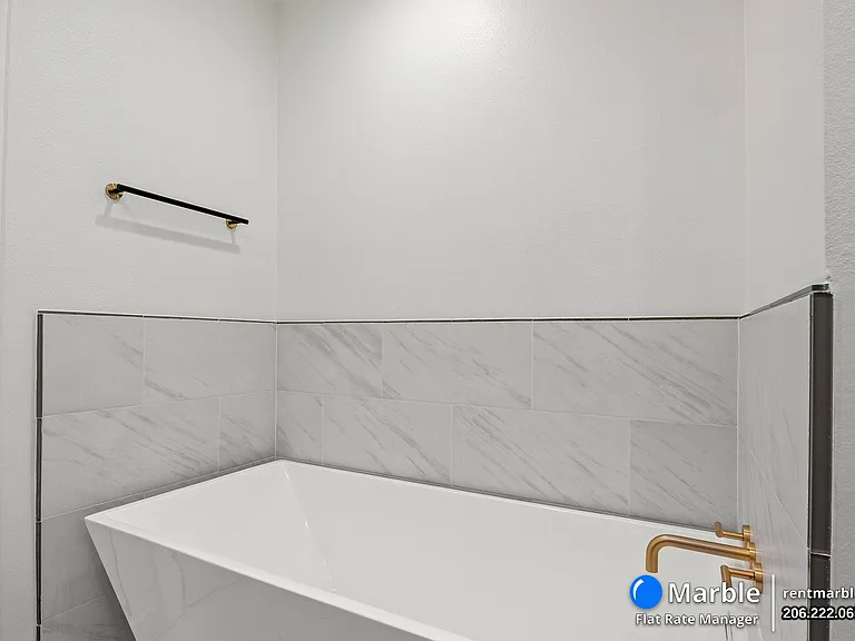 11667 Gorham Ave #104 — Photo 48