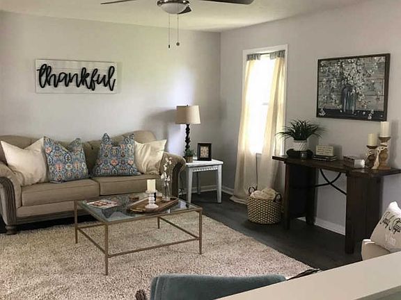 4th image of 106 Maple Hills Dr