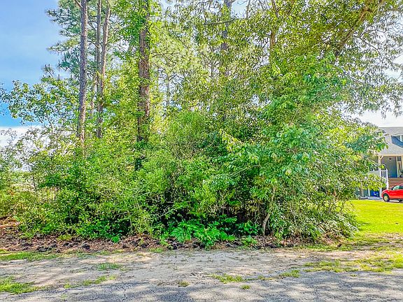 3rd image of 681 Lightwood Ln Lane SW
