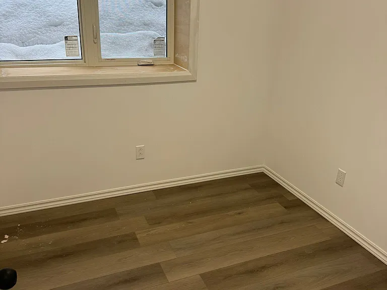 385 Gables Rd — Photo 16