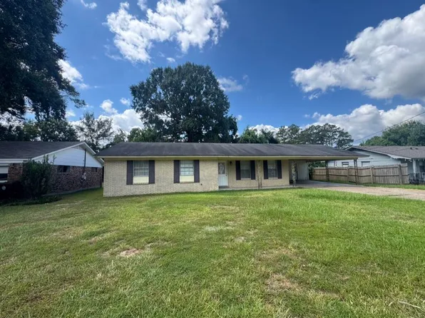 133 City Park Cir, Hattiesburg, MS 39401