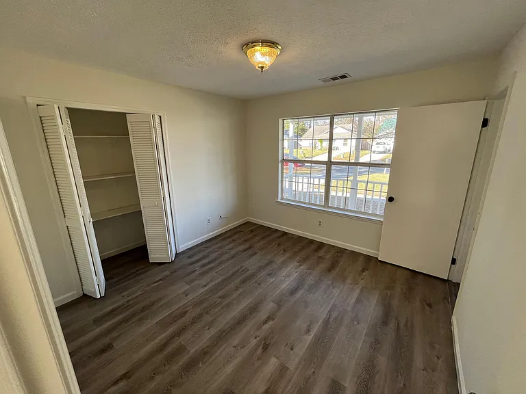 405 Mapmaker Ln — Photo 14