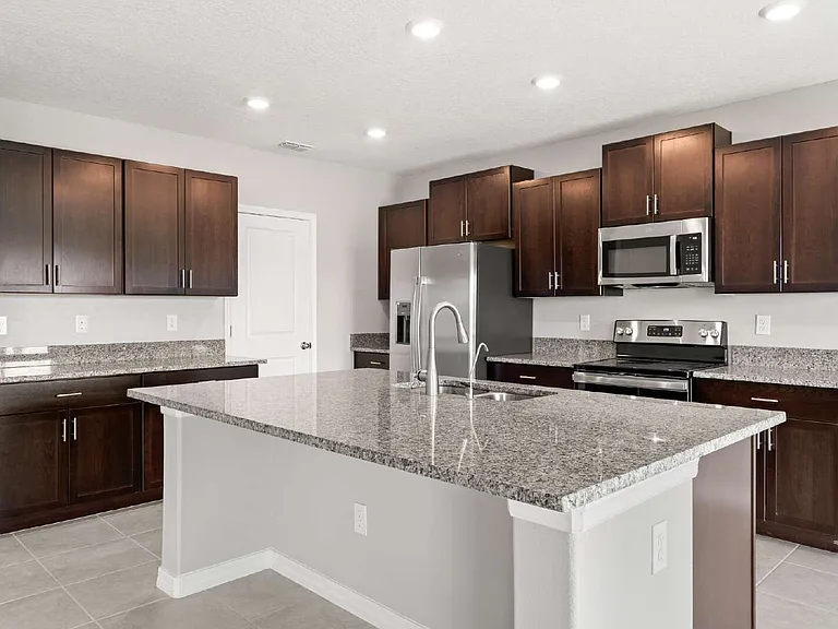 16649 Carlton Pond St — Photo 3