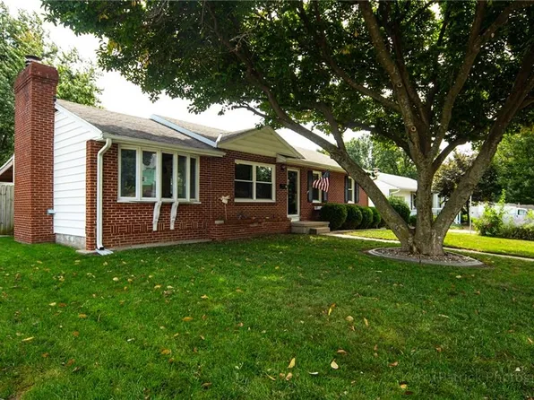 501 W Meadow Ln, Saint Joseph, MO 64501