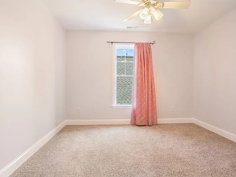 46 Indian Summer Ln — Photo 15