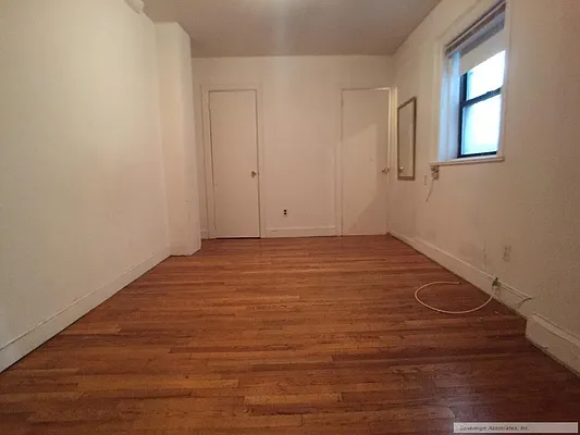 Rented by Sovereign Associates | media 27