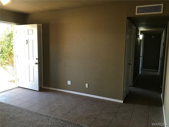3rd image of 4235 N Able Dr