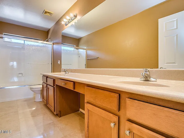 2892 E Beechnut Pl — Photo 32
