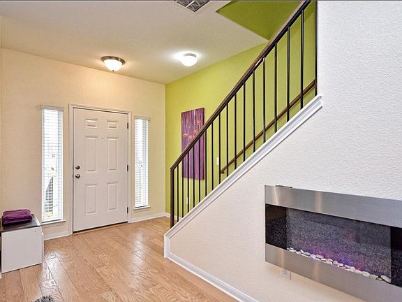 2nd image of 546 Tumlinson Fort Way