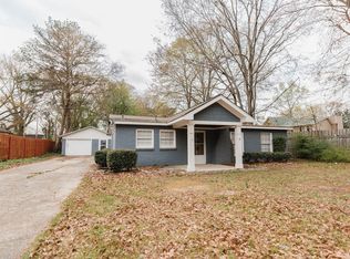 2780 Hall Dr SE, Smyrna, GA 30082