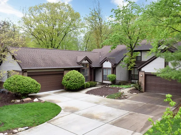 5314 Windridge Dr, Indianapolis, IN 46226