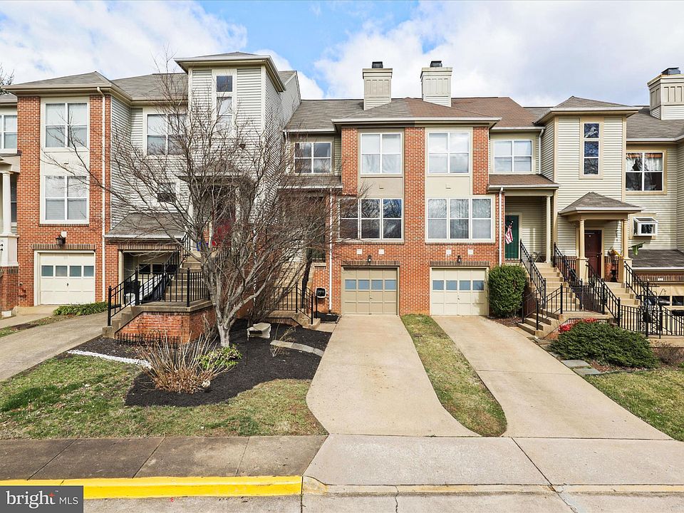 1st image of 137 Copper Mill Dr