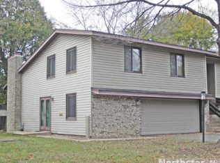 5638 Hyland Courts Dr, Bloomington, MN 55437
