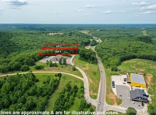 2 Oddo Dr, Sunrise Beach, MO 65079