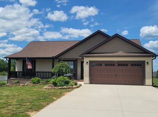 105 Glory Ln, Cookeville, TN 38506