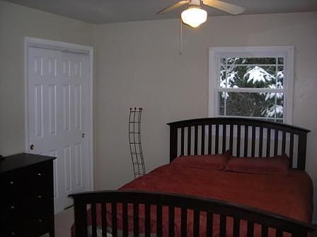 Master Bed Suite W/2 Closets