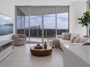 2411 Laguna Cir #Cu-1001, Miami, FL 33181