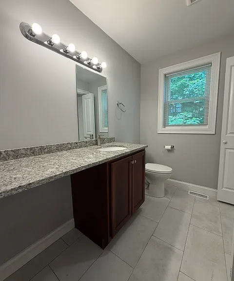 25 Rogers St #11 — Photo 4