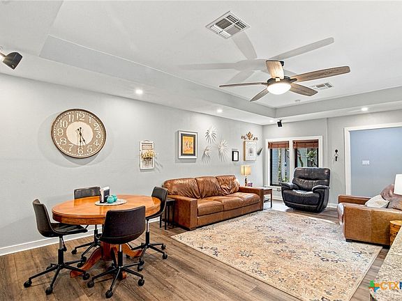 2nd image of 413 Salisbury Ln