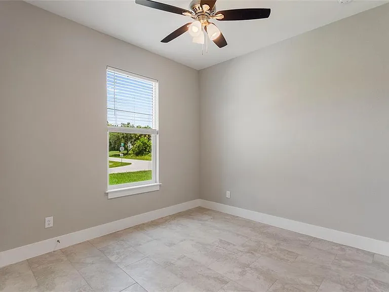 4709 Flint Dr — Photo 18