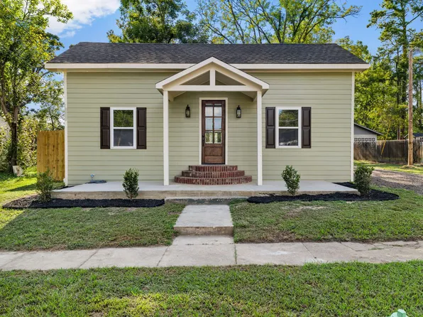 1425 N Madison St, Corinth, MS 38834