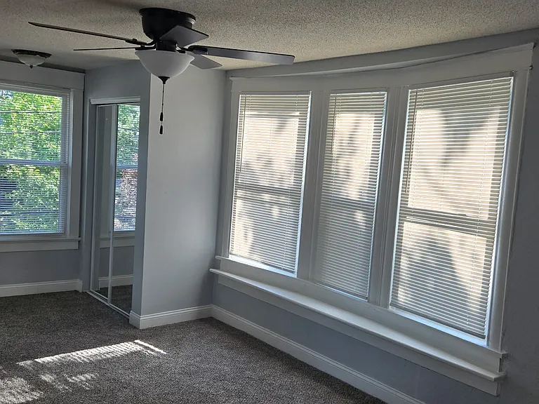 4007 Clark Ave — Photo 10