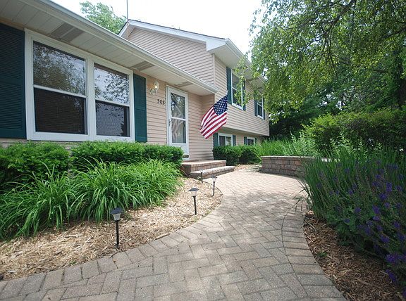 2nd image of 308 Whispering Hills Dr