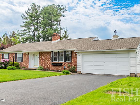 2nd image of 1704 Clarion Dr