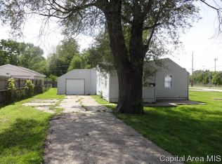 2901 Fox Bridge Rd, Springfield, IL 62703