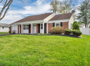 17 Topeka Pass, Willingboro, NJ 08046