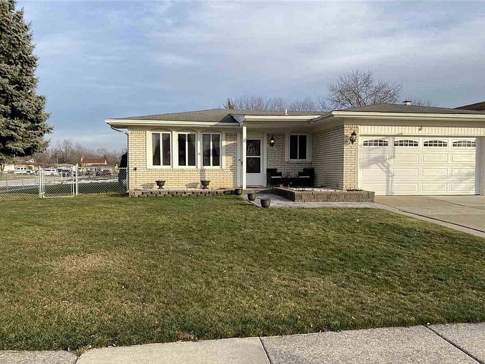 1st image of 39522 Owendale Dr
