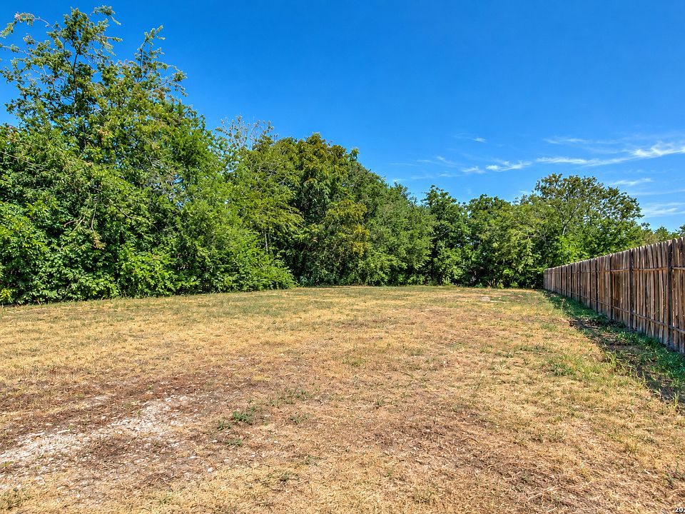 2nd image of 1437 W HARDING BLVD LOT 11