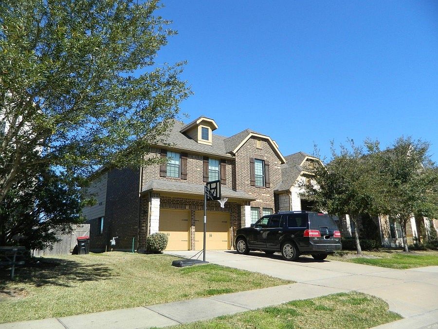 2nd image of 20118 Stoneview Dr
