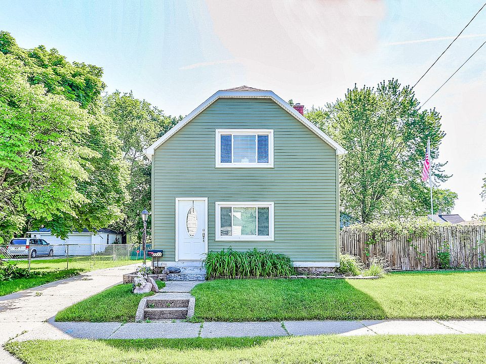 1st image of 2222 Camden Ave SW