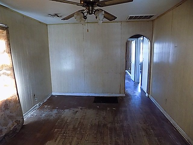 2nd image of 2311 E Random Rd