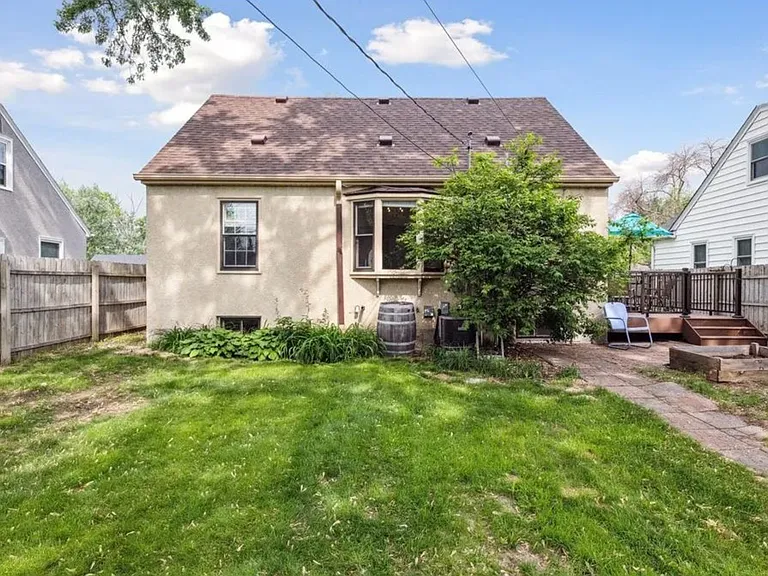 7312 Garfield Ave S — Photo 17