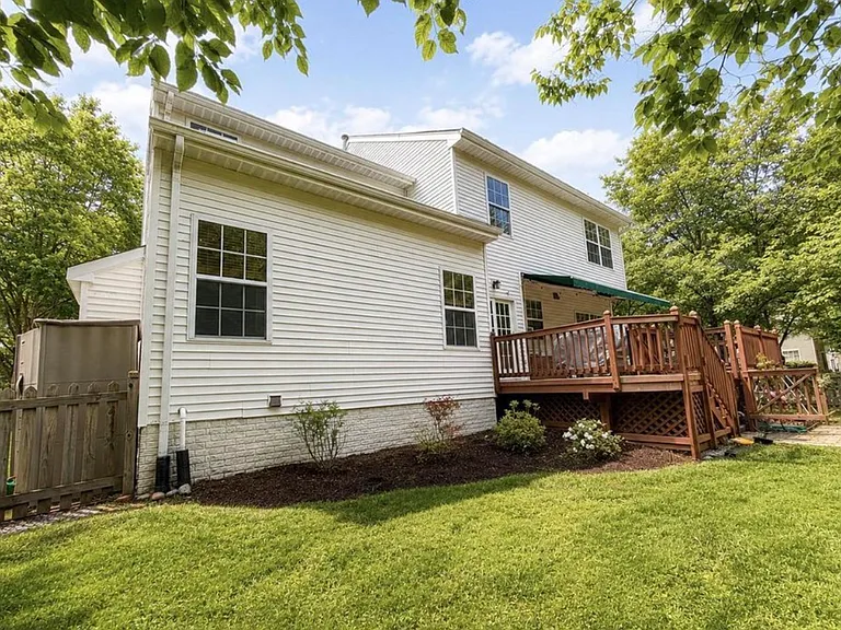 3029 Marsh Crossing Dr — Photo 20