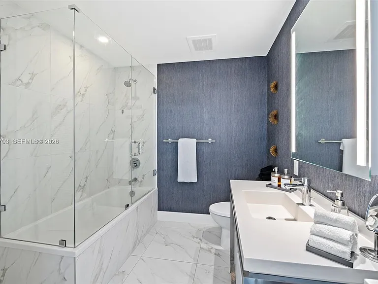 2000 Metropica Way #508 — Photo 10