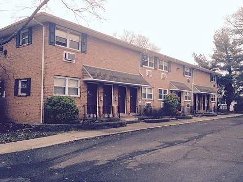 25 W Linden Ave #2 Photo 1