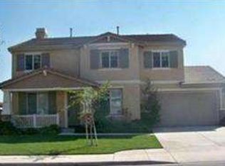 28945 Davis Ln, Highland, CA 92346