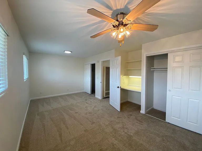 Breakwater Townhomes — Photo 31
